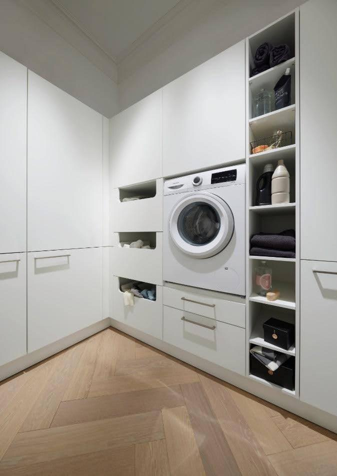 Slim opbergen: maatwerkkasten die passen bij jouw levensstijl | Dressing, inbouwkast en haardwand op maat