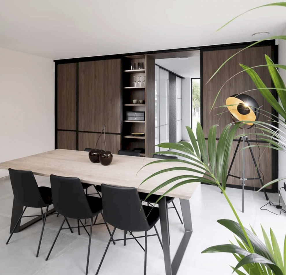 Hoe kies je de juiste materialen voor maatwerkmeubels? | Dressing, inbouwkast en haardwand op maat